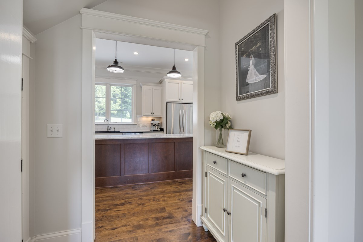 8706 Poplar Creek Road Nashville TN 37221