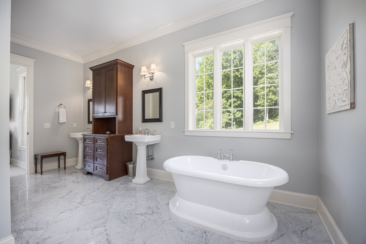 8706 Poplar Creek Road Nashville TN 37221