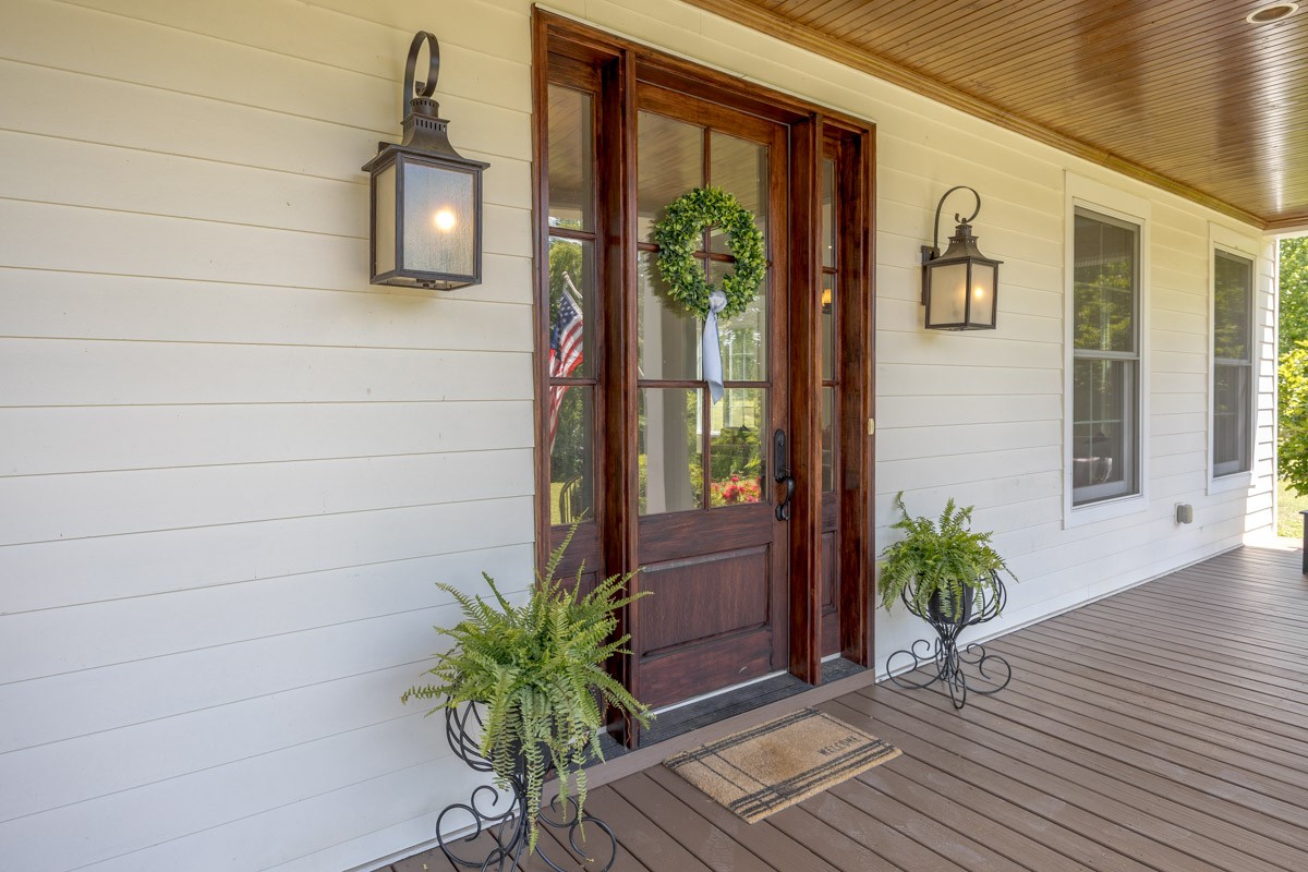 8706 Poplar Creek Road Nashville TN 37221