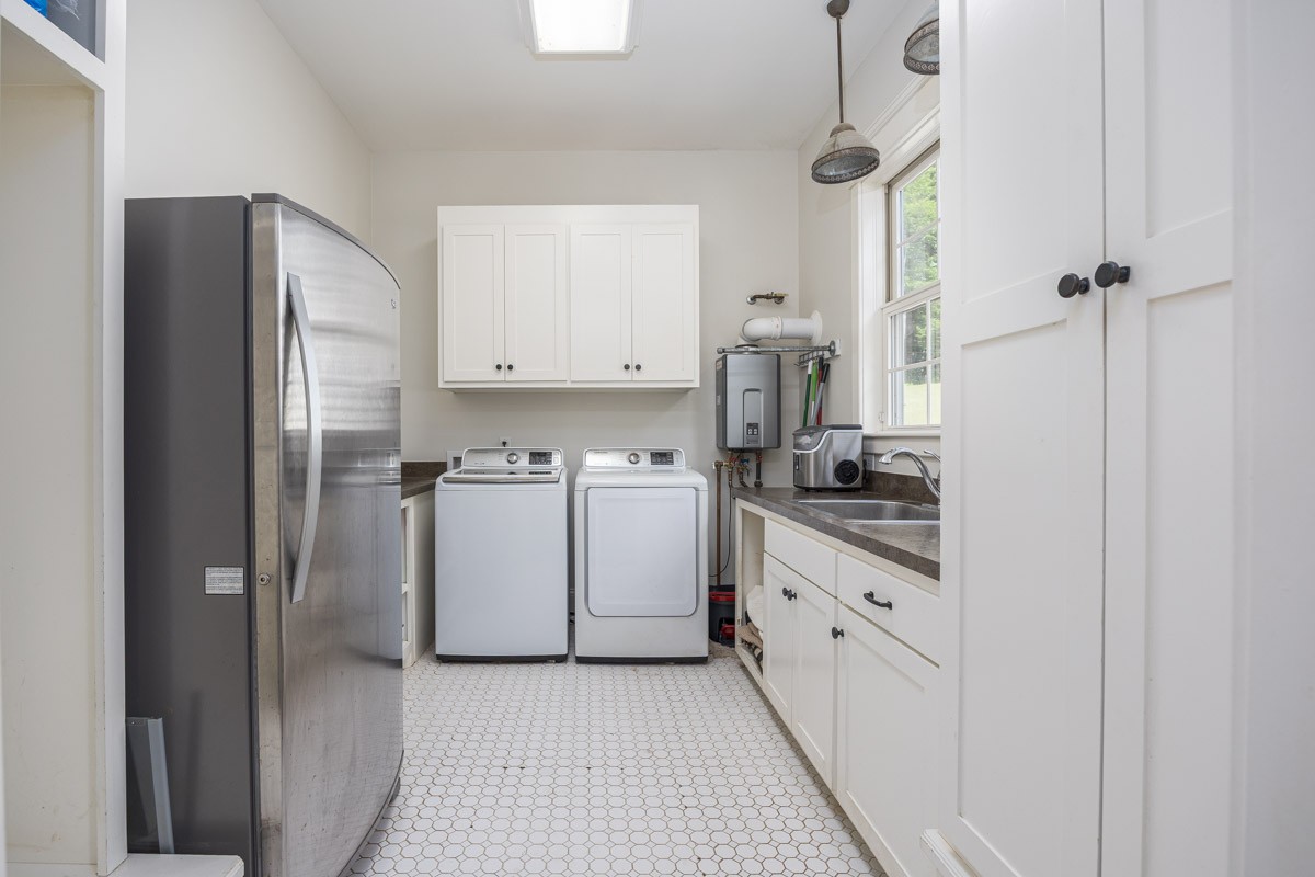 8706 Poplar Creek Road Nashville TN 37221