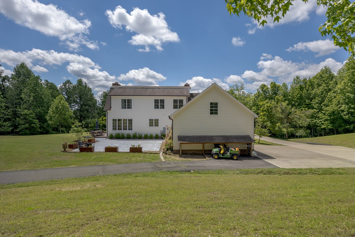 8706 Poplar Creek Road Nashville TN 37221