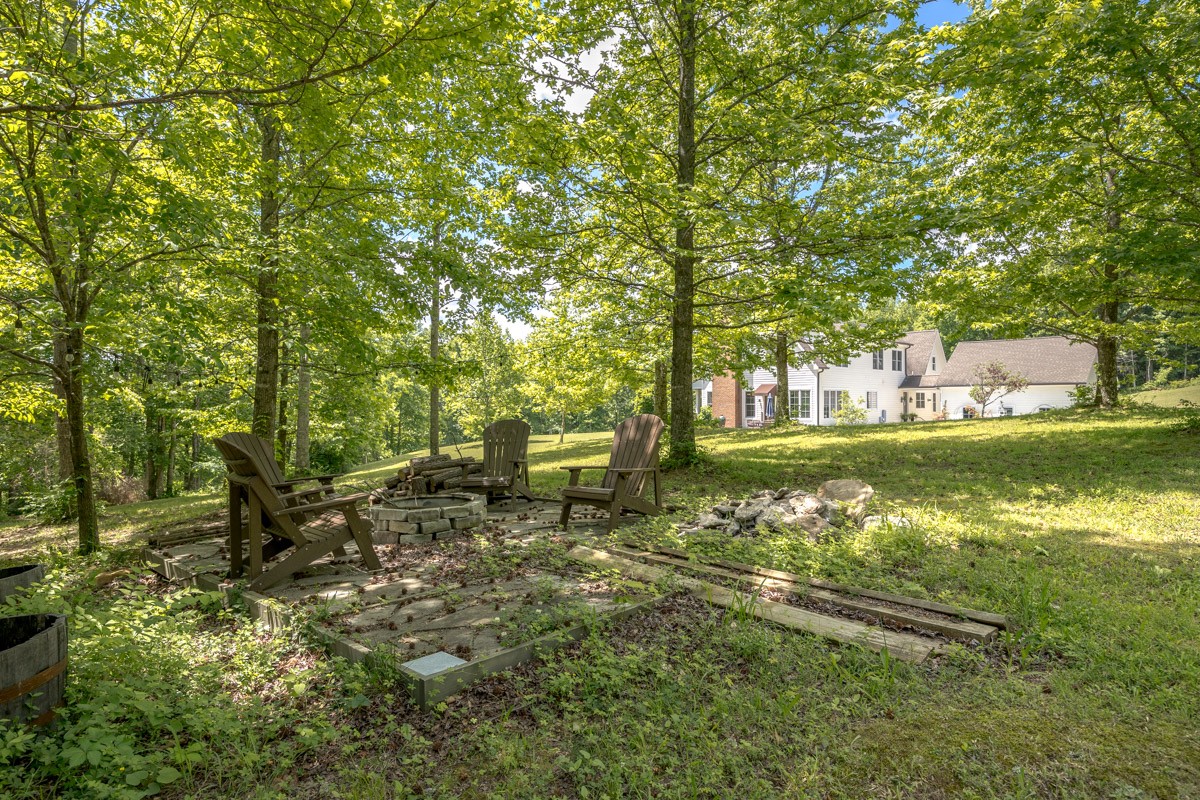 8706 Poplar Creek Road Nashville TN 37221