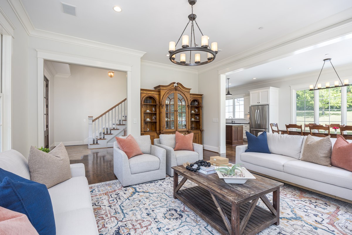 8706 Poplar Creek Road Nashville TN 37221