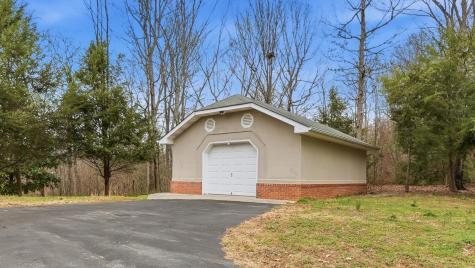 2520 Sullins Road Athens TN 37303