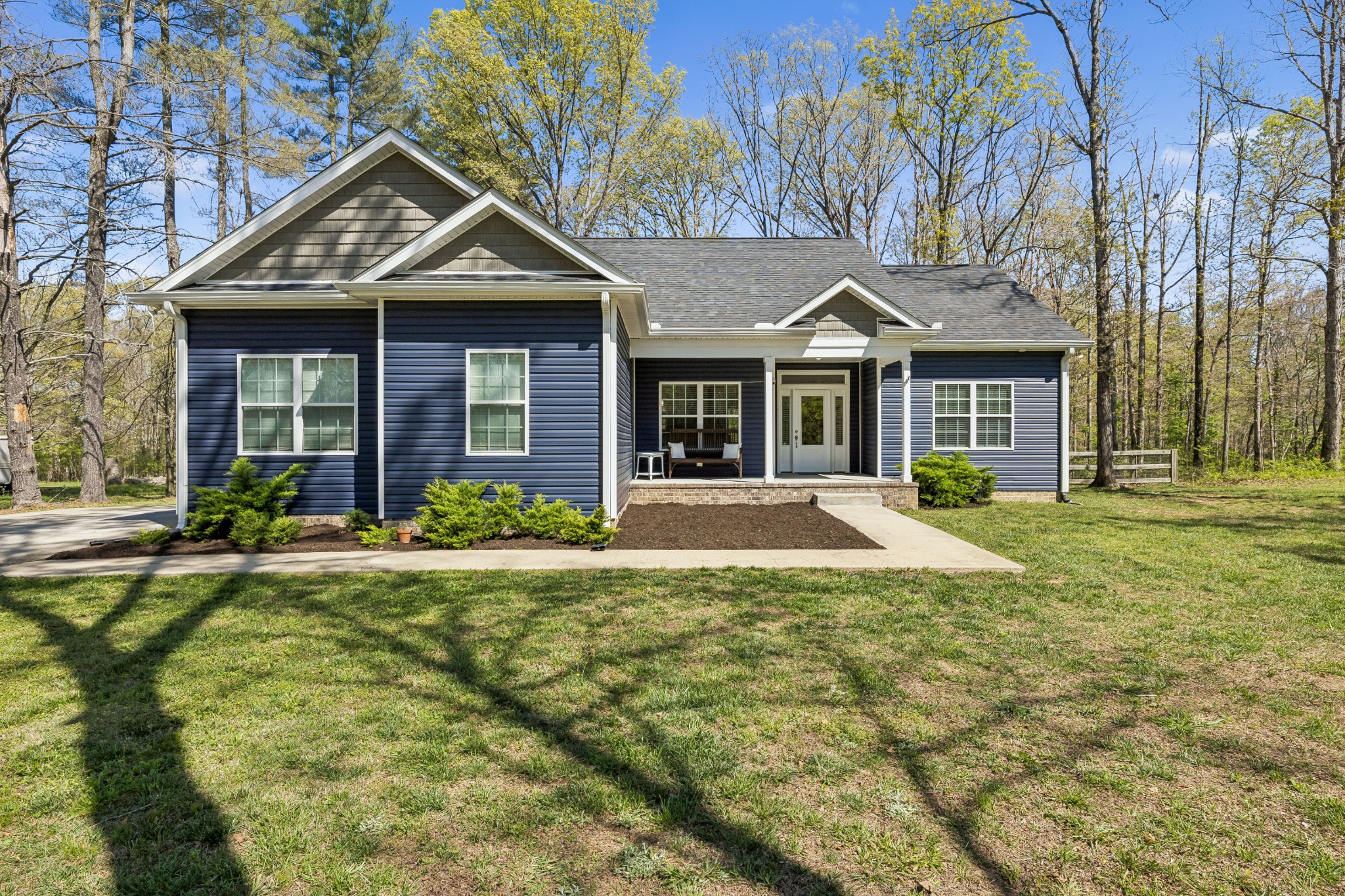 109 Duke Road Dickson TN 37055
