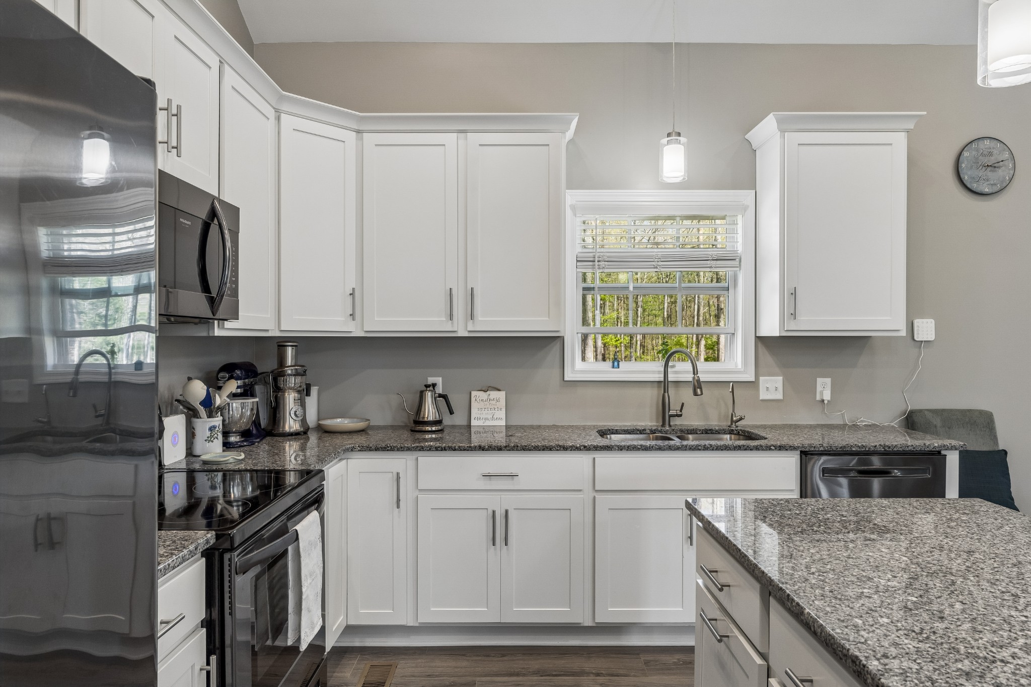 109 Duke Road Dickson TN 37055