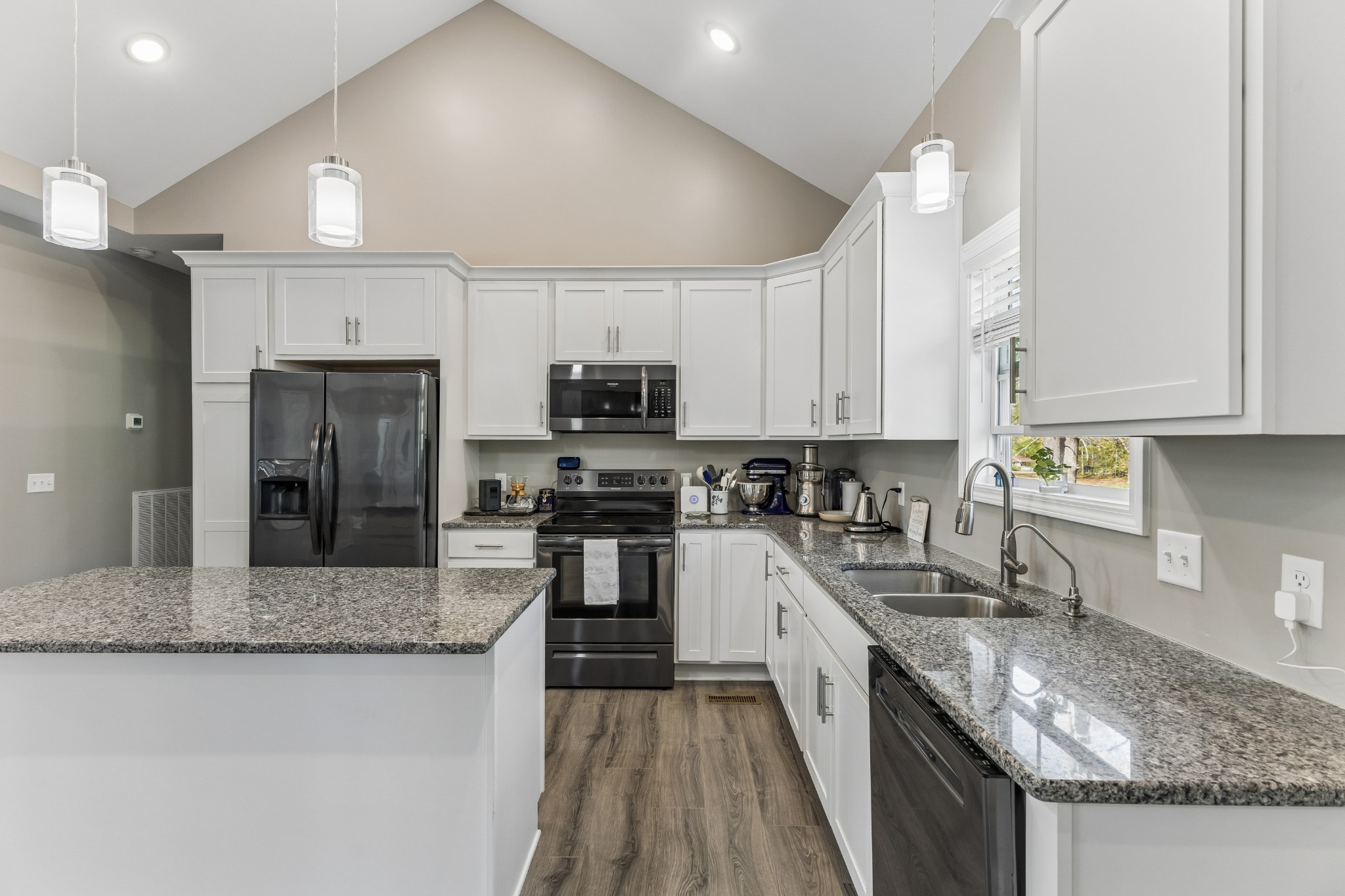 109 Duke Road Dickson TN 37055