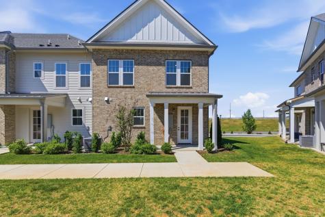 156 Nearwater Place Hendersonville TN 37075