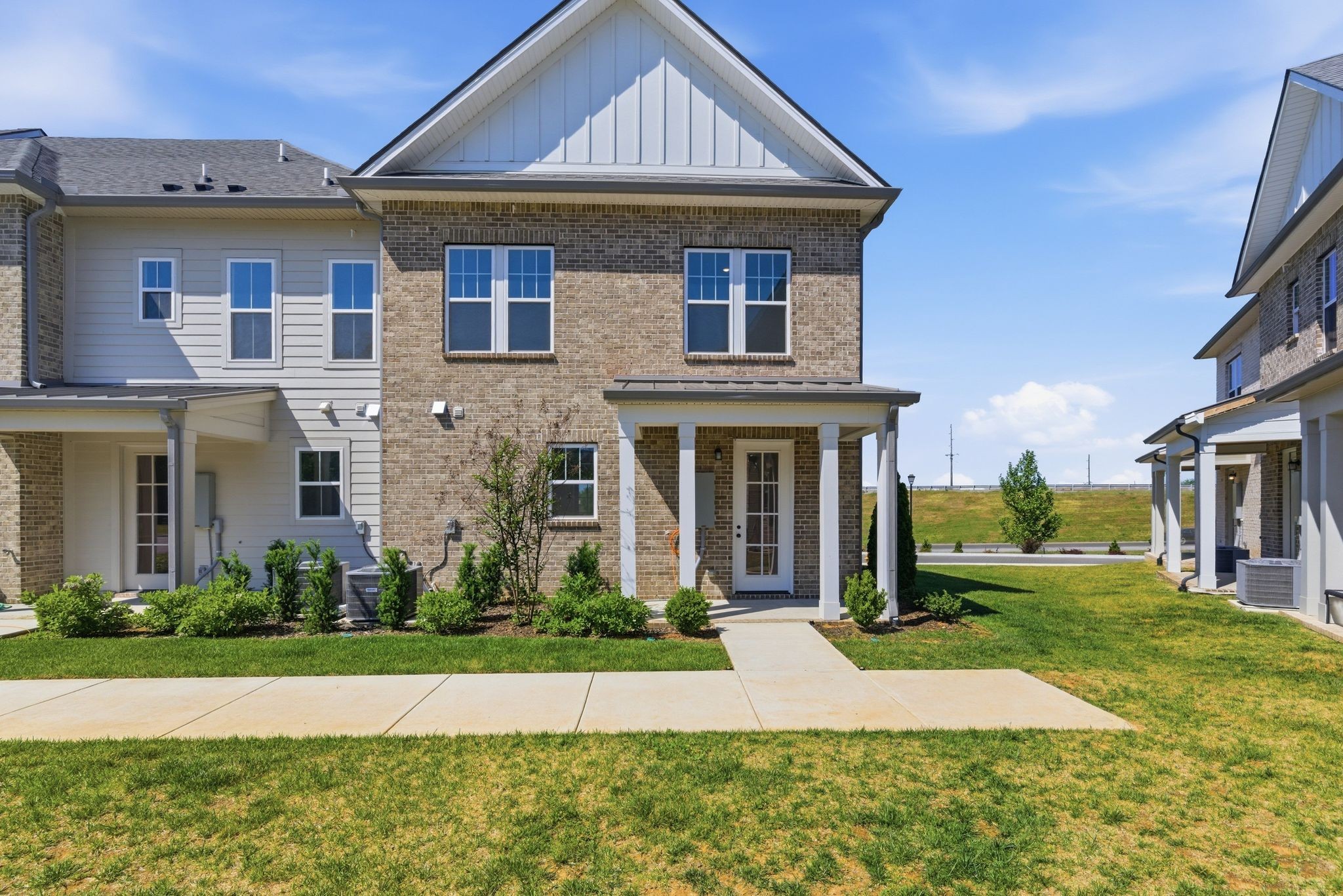 156 Nearwater Place Hendersonville TN 37075