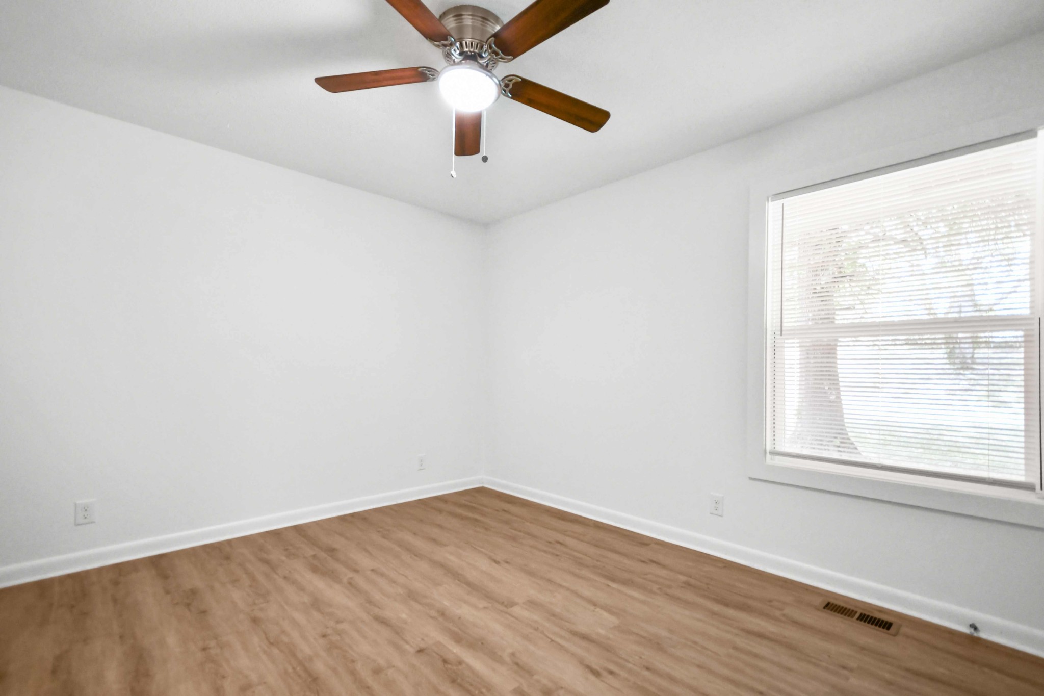 207 Al Oerter Drive Clarksville TN 37042