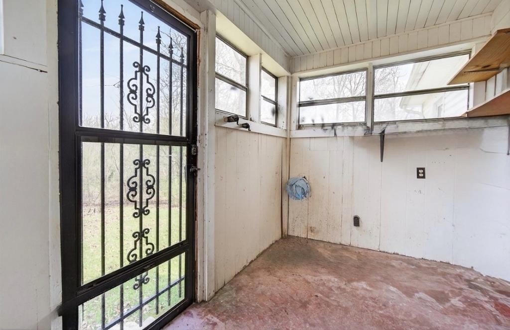 3385 Spring Creek Road Cookeville TN 38501