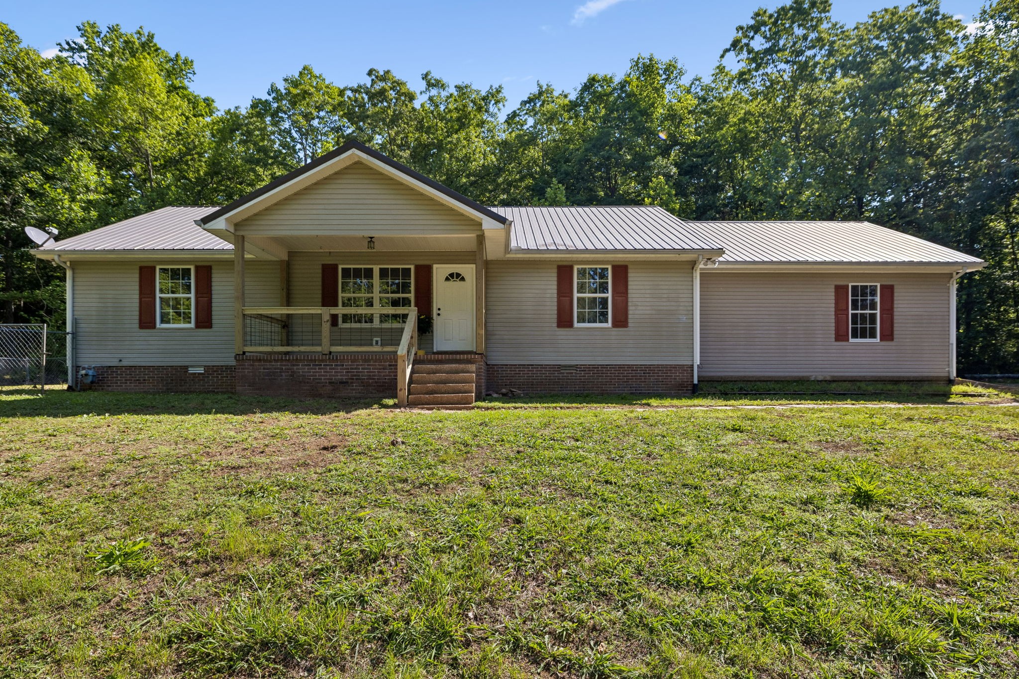 619 Longbranch Road Hohenwald TN 38462