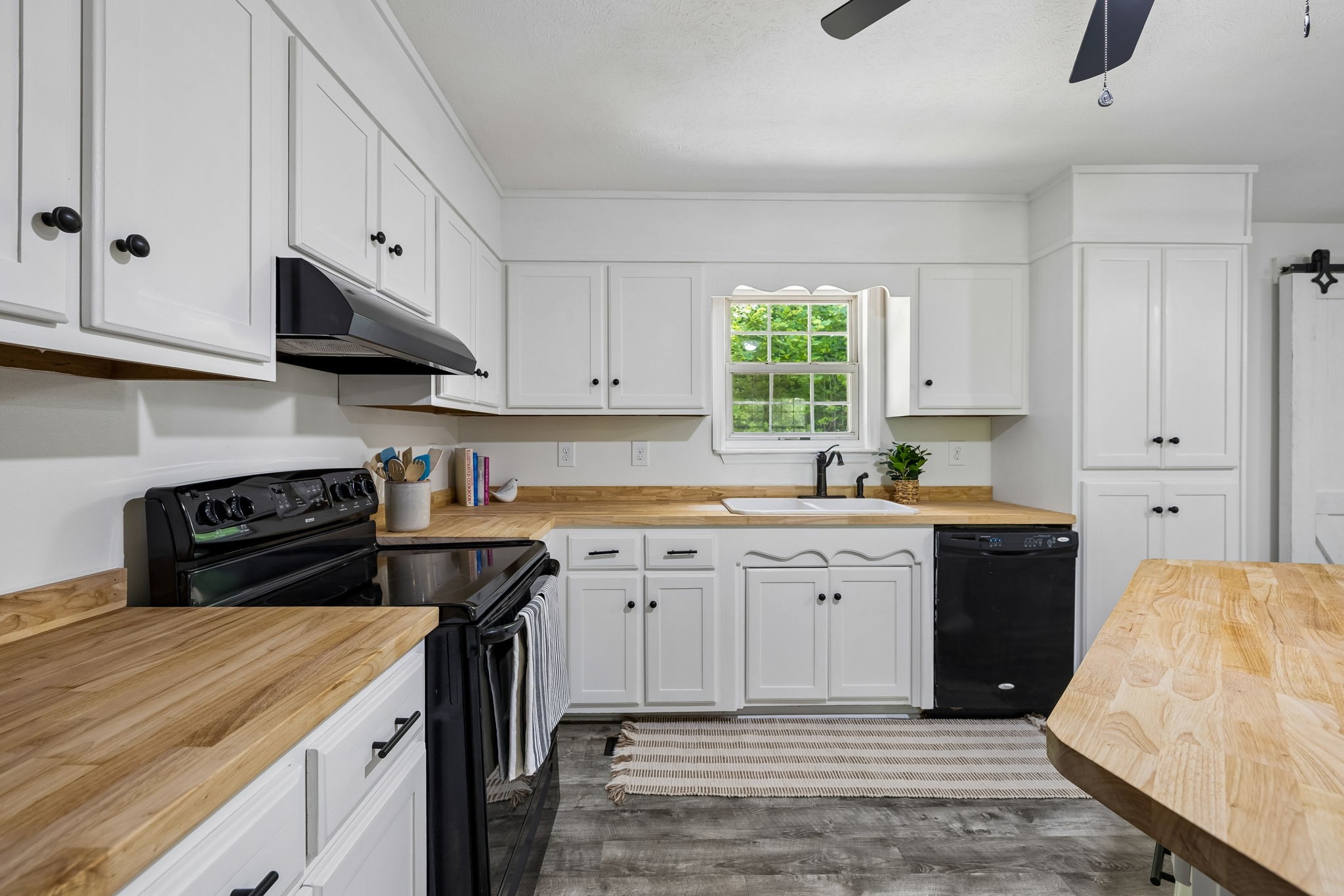 619 Longbranch Road Hohenwald TN 38462