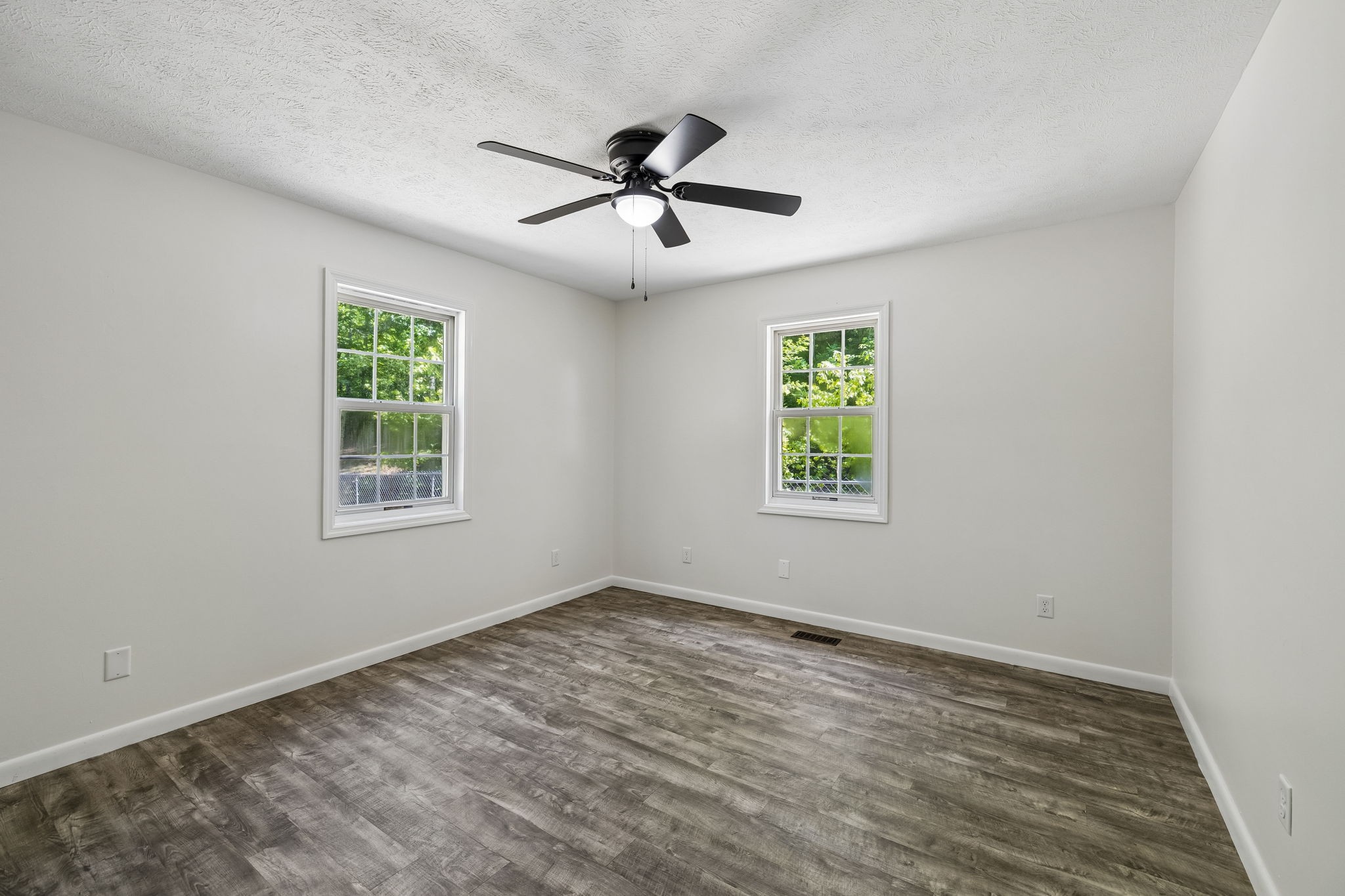 619 Longbranch Road Hohenwald TN 38462