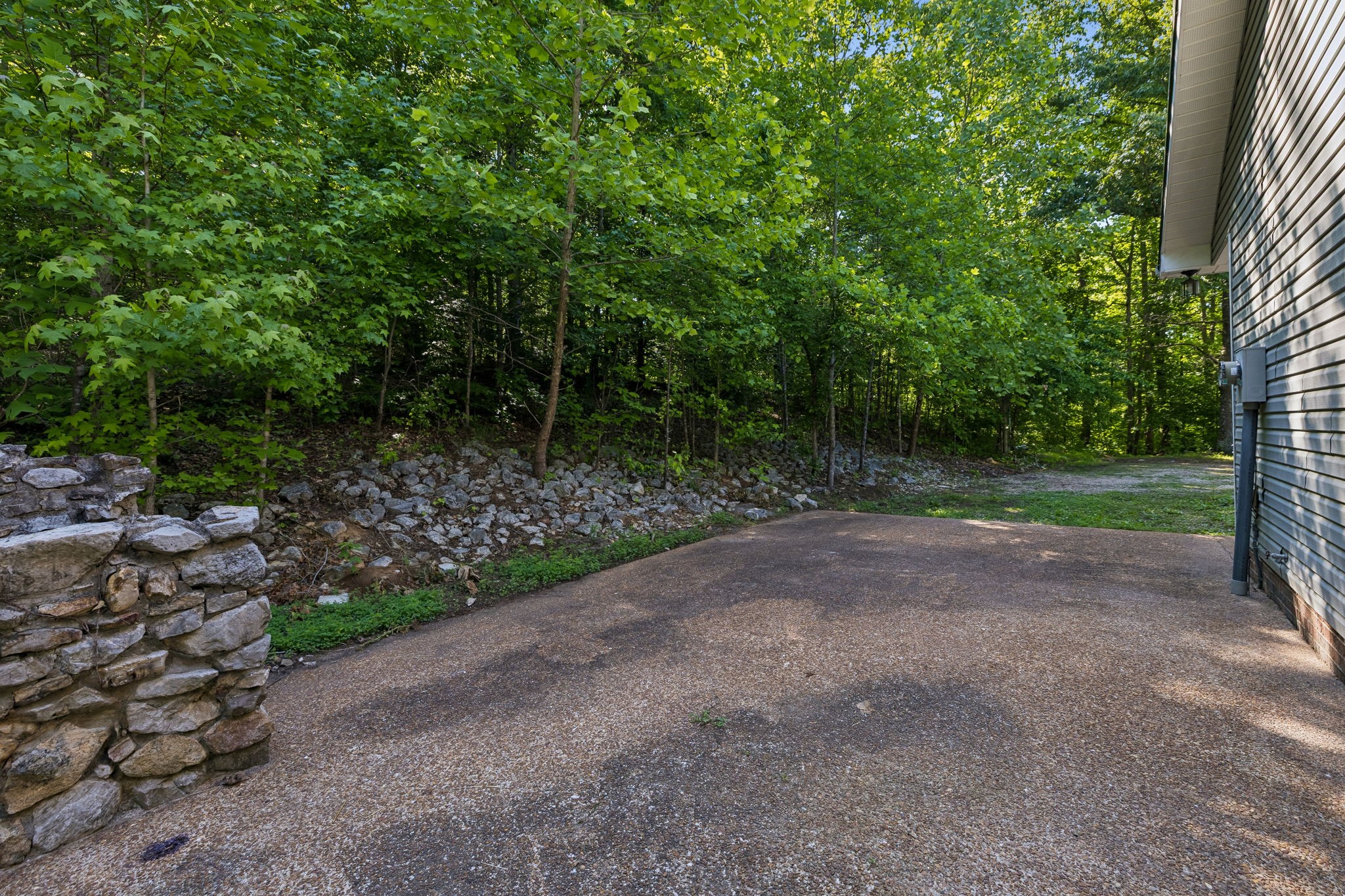 619 Longbranch Road Hohenwald TN 38462