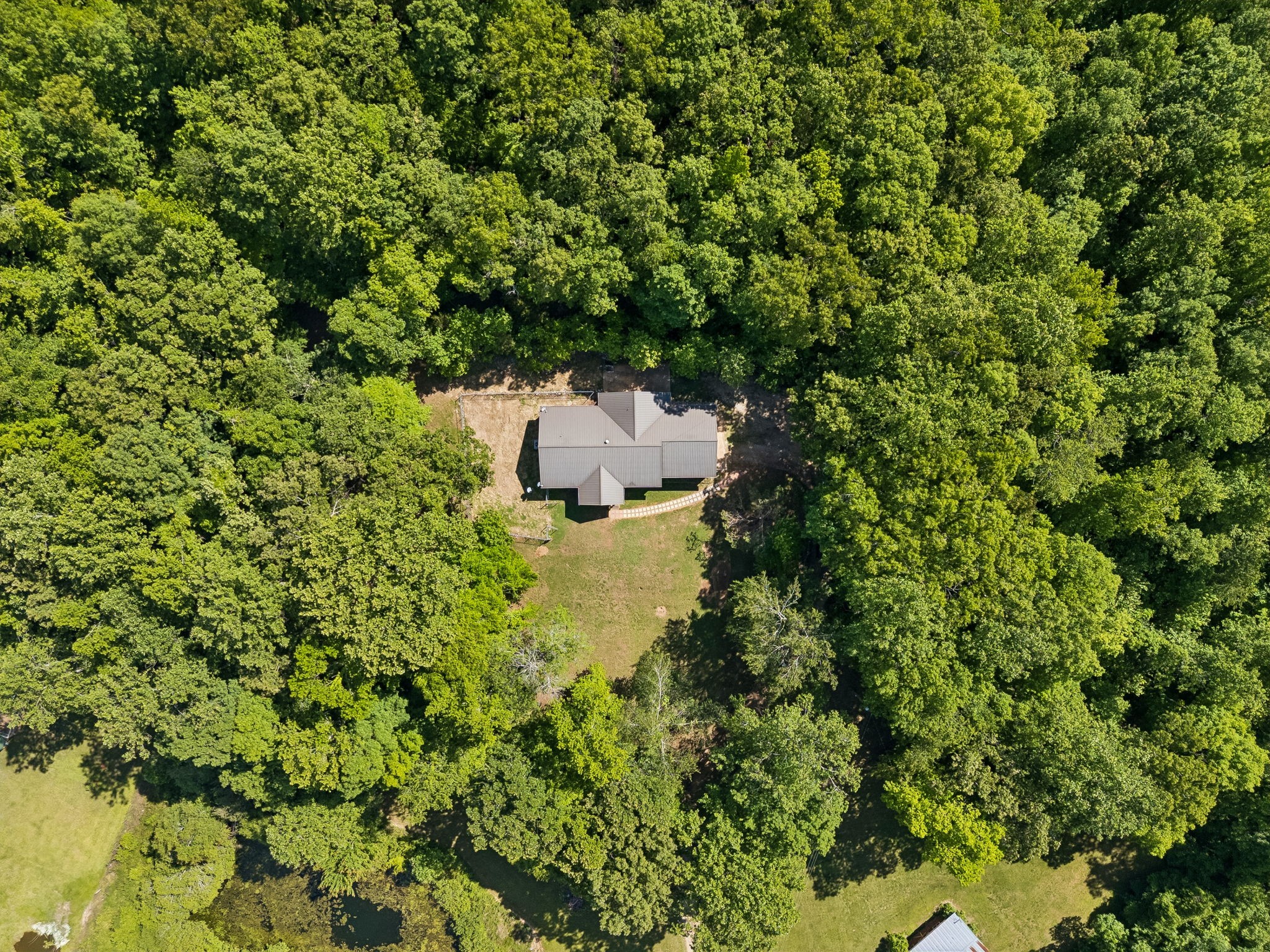 619 Longbranch Road Hohenwald TN 38462
