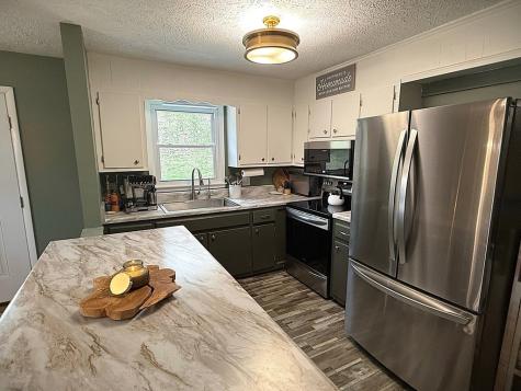 729 Jefferson Avenue Sparta TN 38583