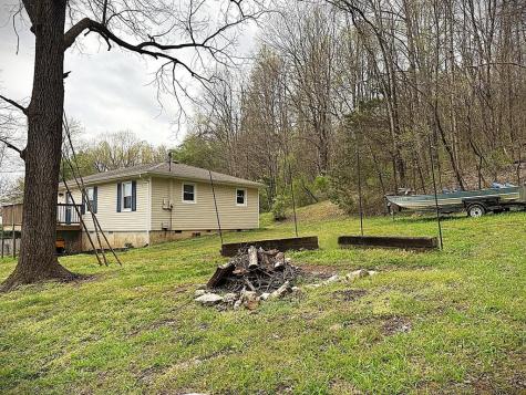 729 Jefferson Avenue Sparta TN 38583