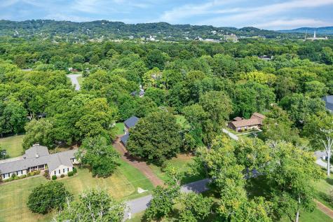 1315 Parker Place Brentwood TN 37027