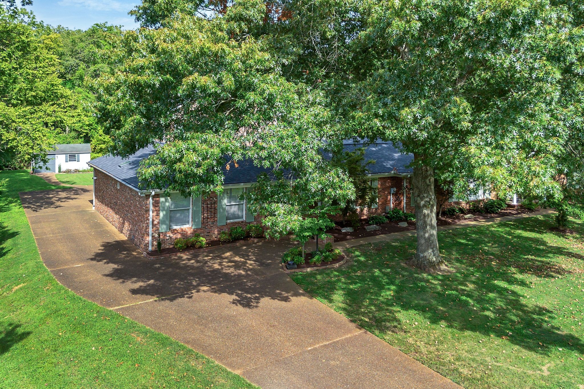 1315 Parker Place Brentwood TN 37027