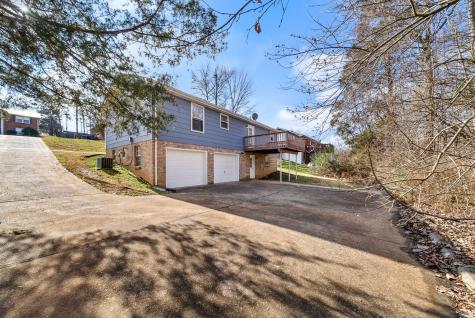 409 Needlewood Drive Clarksville TN 37040