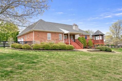 1437 Charleston Lane Columbia TN 38401