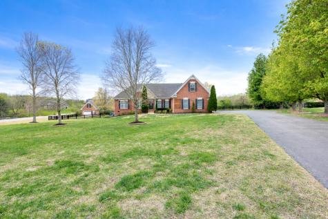 1437 Charleston Lane Columbia TN 38401