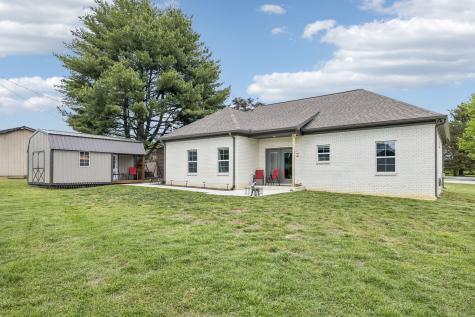 581 Pack Circle Smithville TN 37166