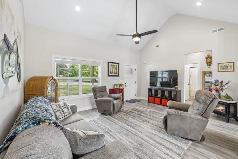 581 Pack Circle Smithville TN 37166