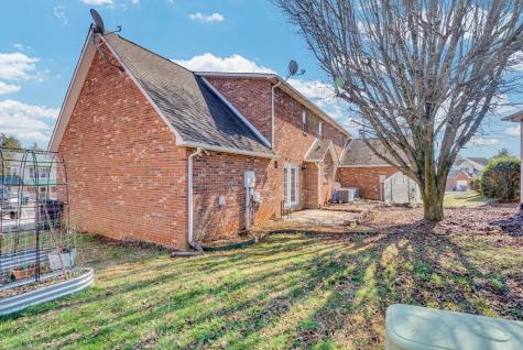 62 Eastgate Circle Cookeville TN 38506