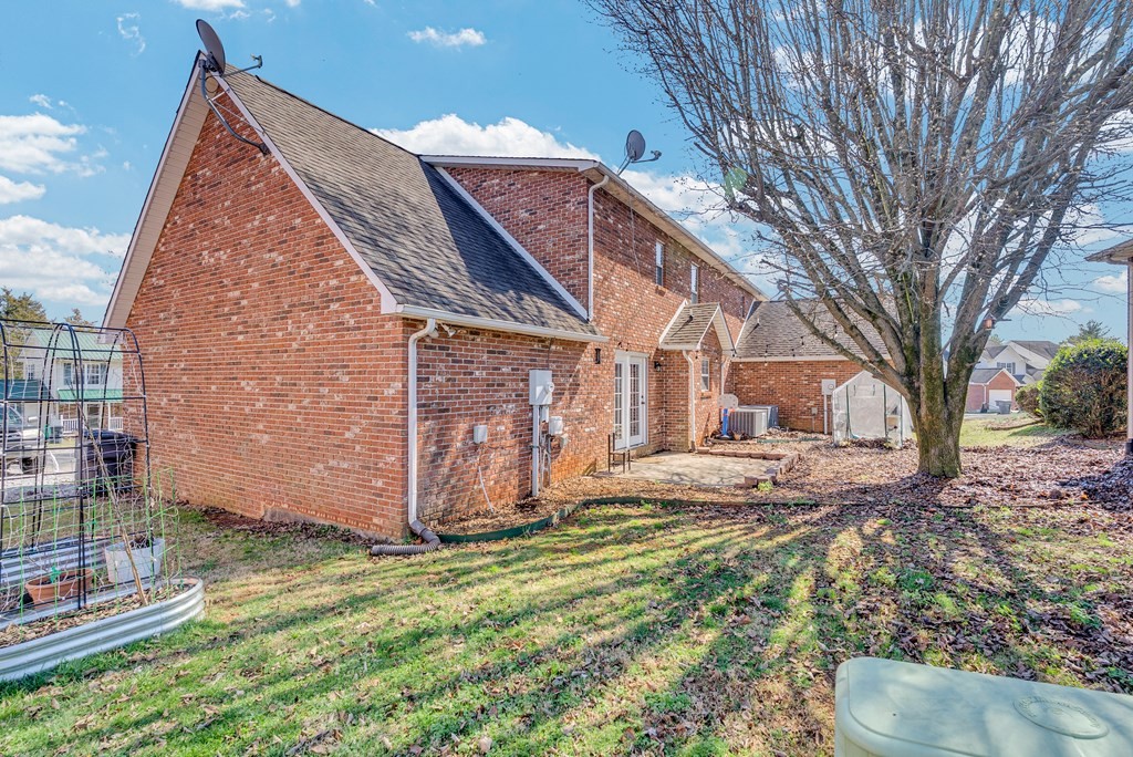 62 Eastgate Circle Cookeville TN 38506