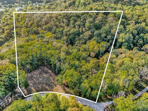 7646 Chipmunk Lane Nashville TN 37221