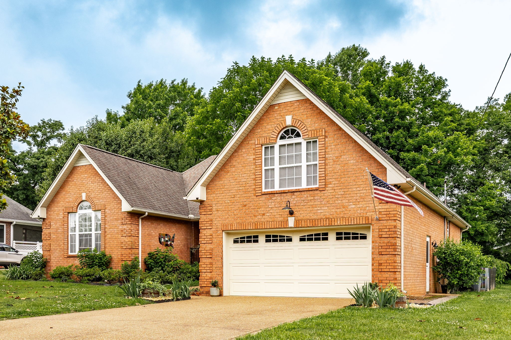 124 W Braxton Lane Hendersonville TN 37075