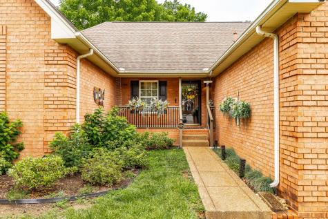 124 W Braxton Lane Hendersonville TN 37075