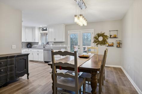 9042 Carolyn Way Bon Aqua TN 37025