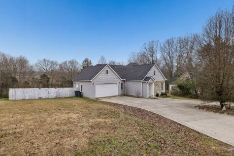 9042 Carolyn Way Bon Aqua TN 37025
