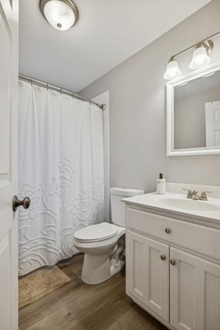 9042 Carolyn Way Bon Aqua TN 37025