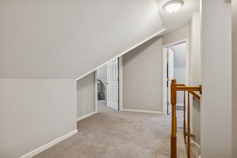 9042 Carolyn Way Bon Aqua TN 37025