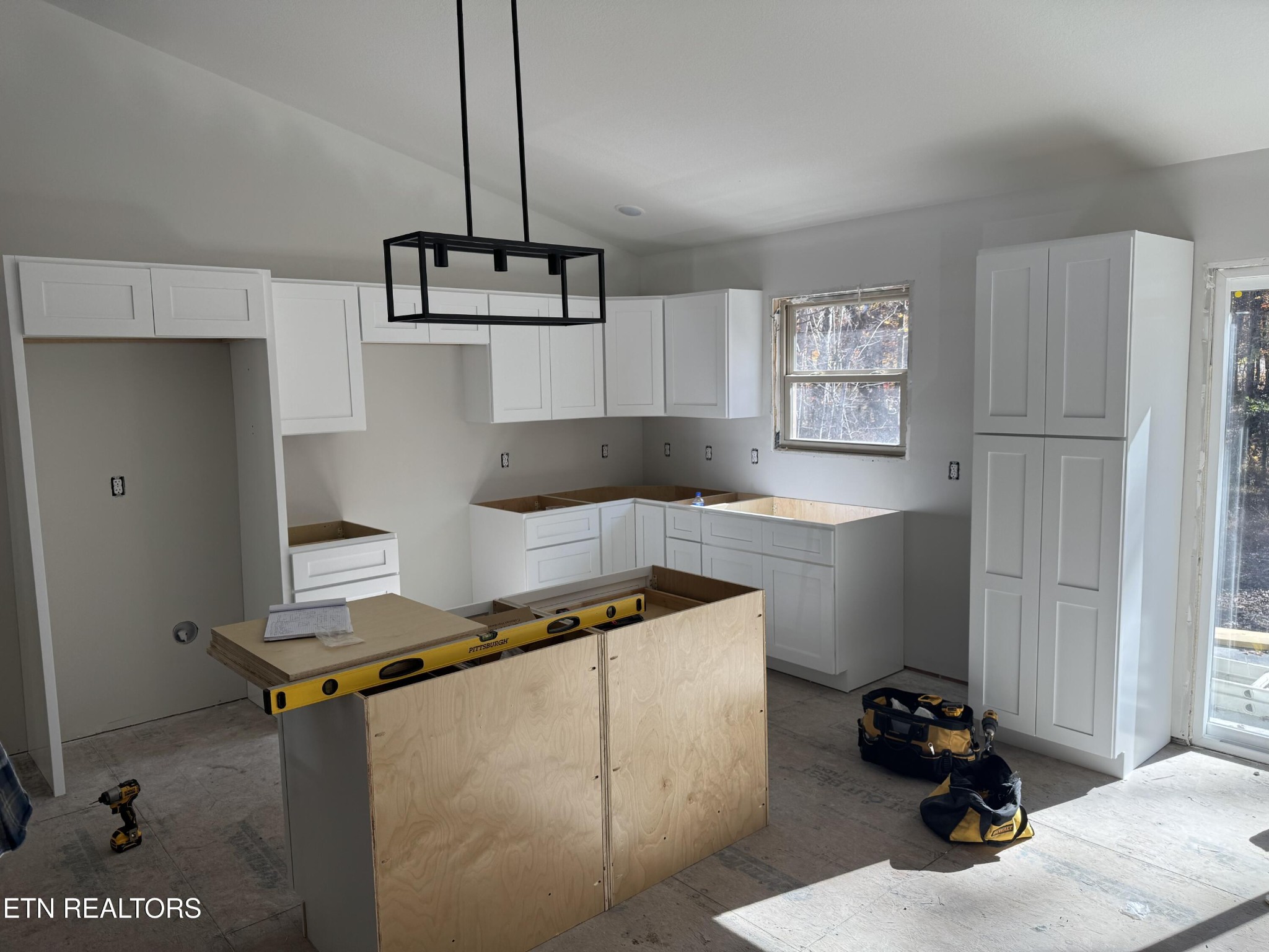 3057 Shawnee Road Crossville TN 38572