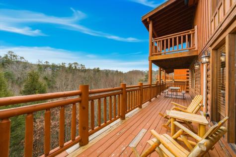 4339 Forest Ridge Way Sevierville TN 37863