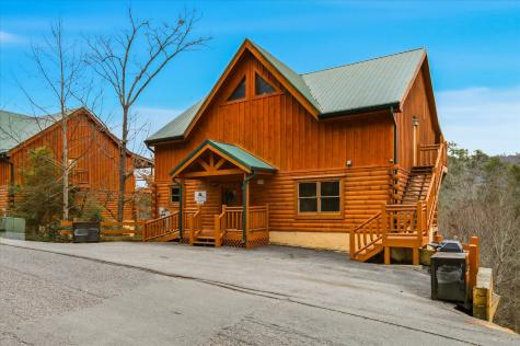 4339 Forest Ridge Way Sevierville TN 37863