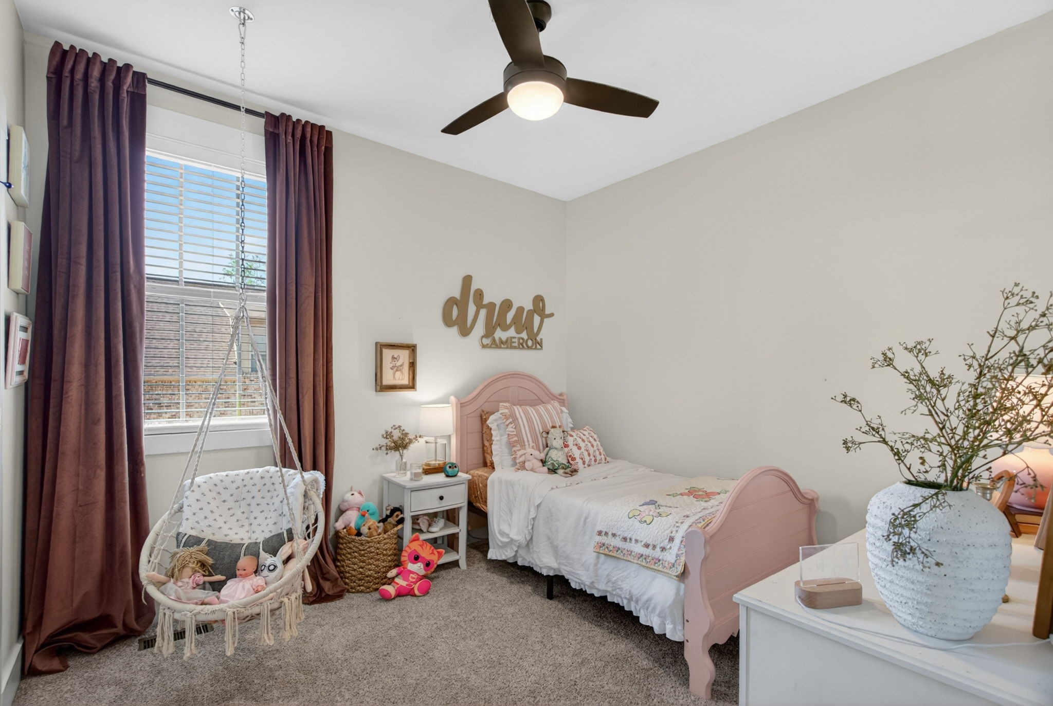 717B N Russell Street Portland TN 37148