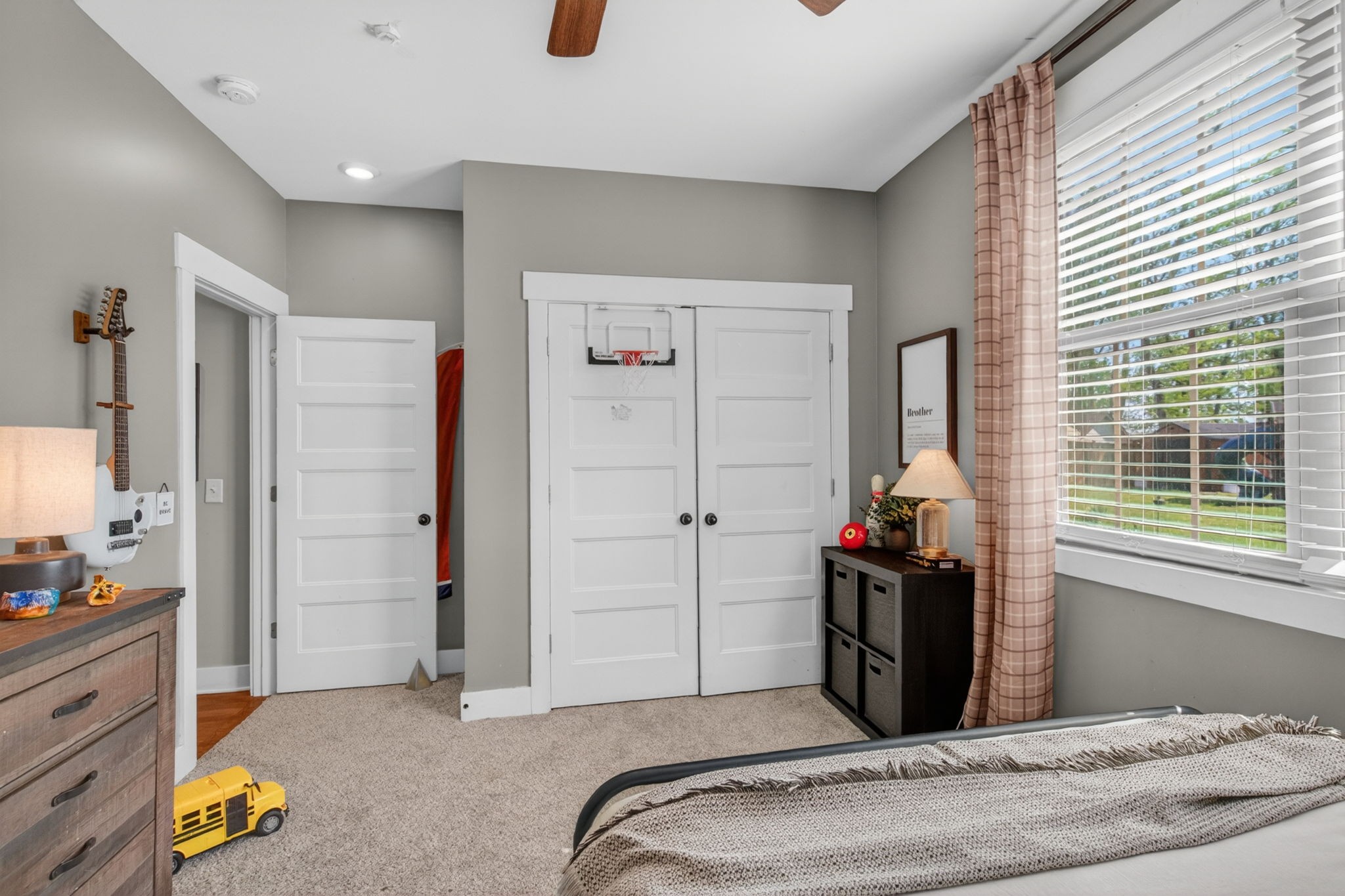 717B N Russell Street Portland TN 37148