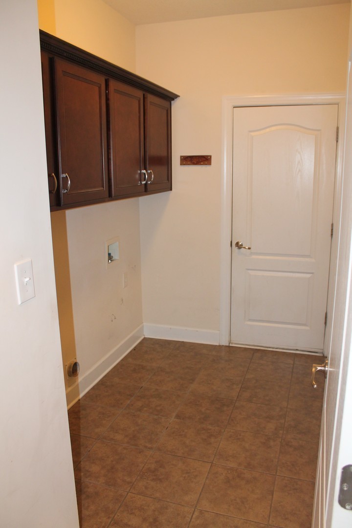 3636 Prestwicke Place Adams TN 37010