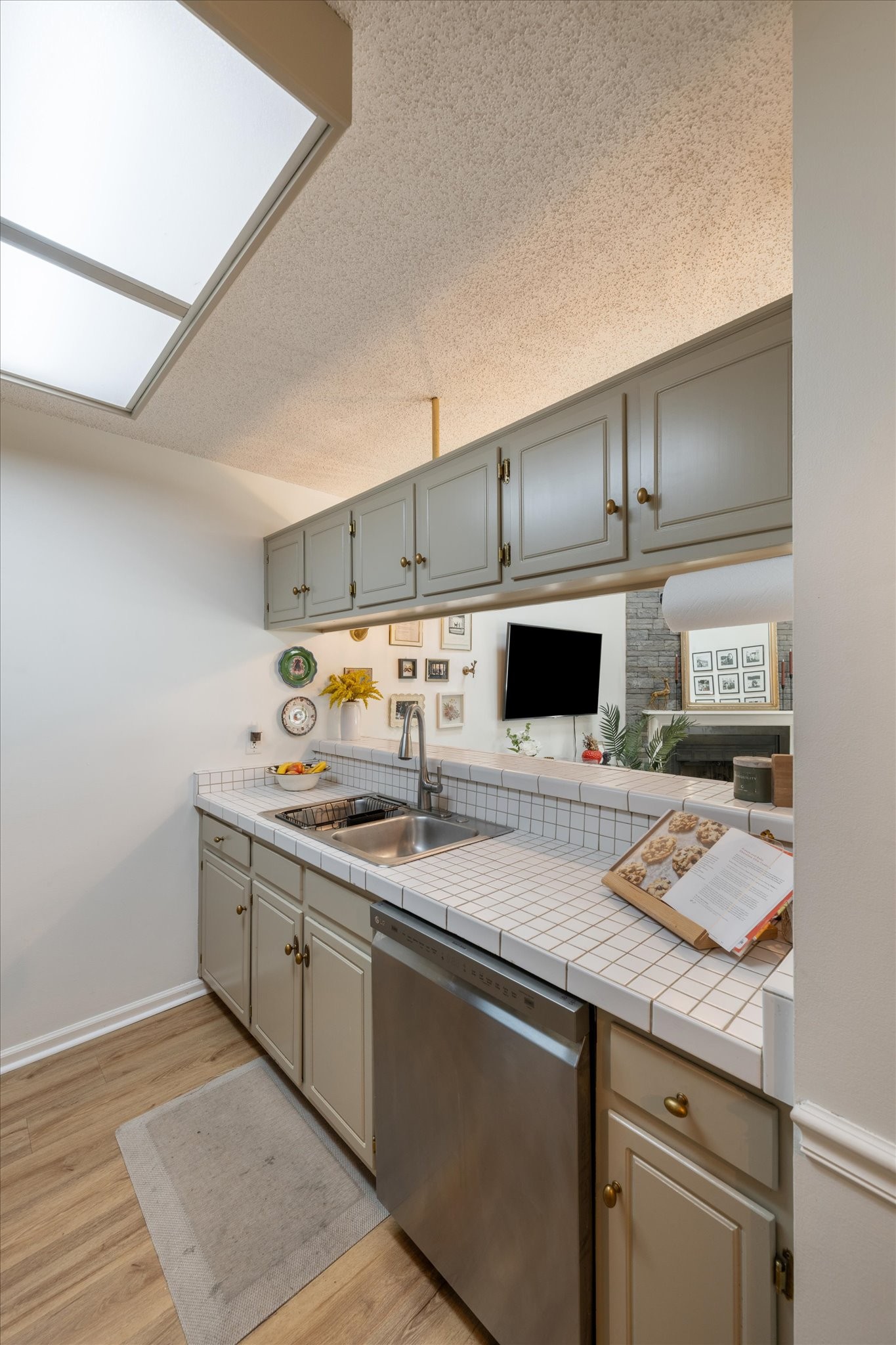 365 Yorkshire Circle Nashville TN 37211