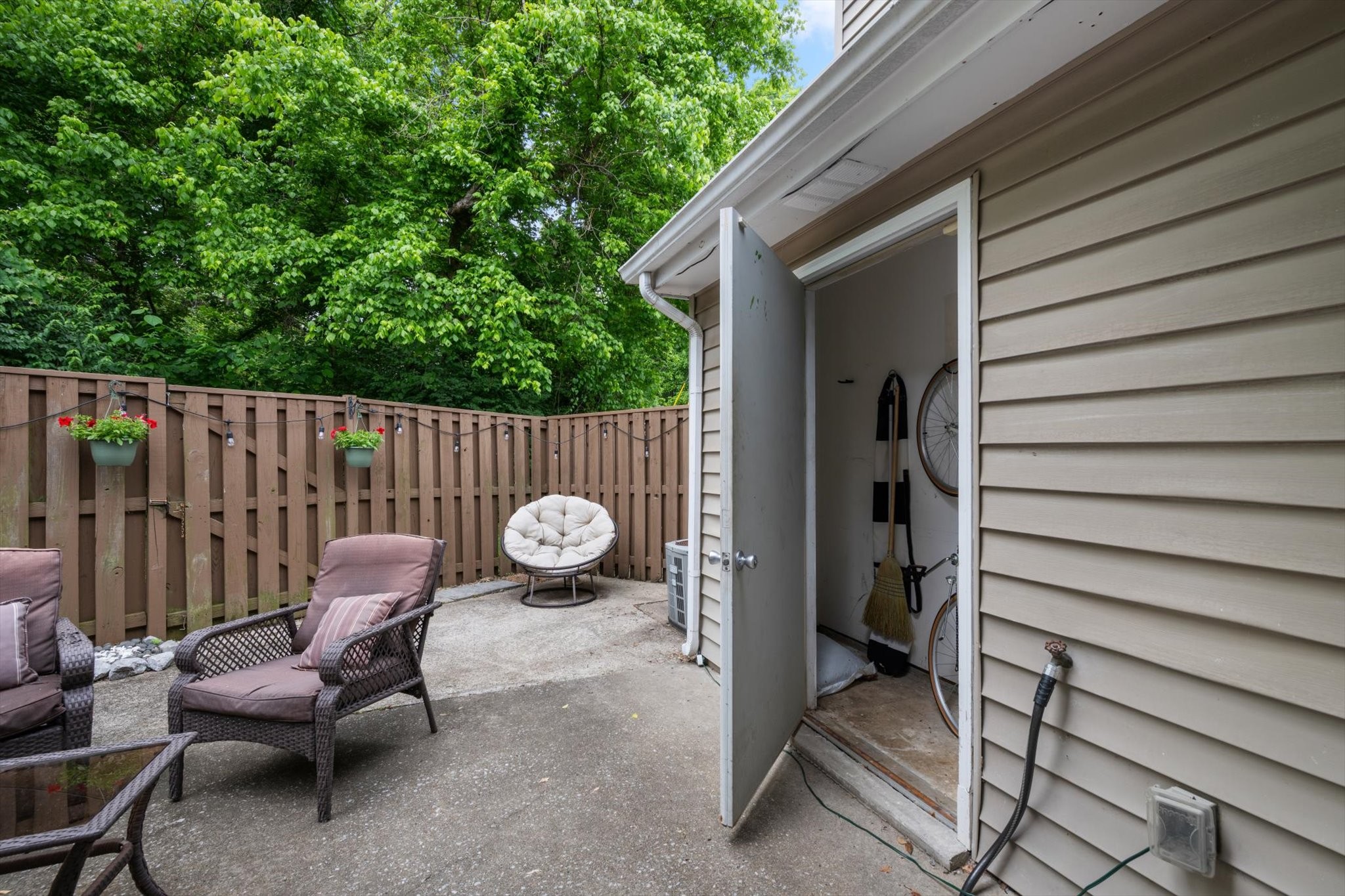 365 Yorkshire Circle Nashville TN 37211