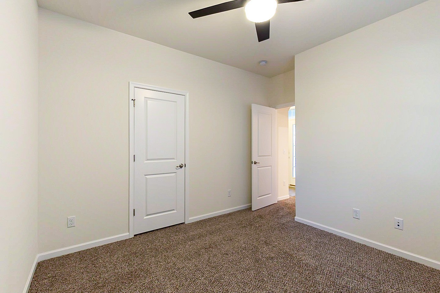 2822 Winterberry Drive Columbia TN 38401