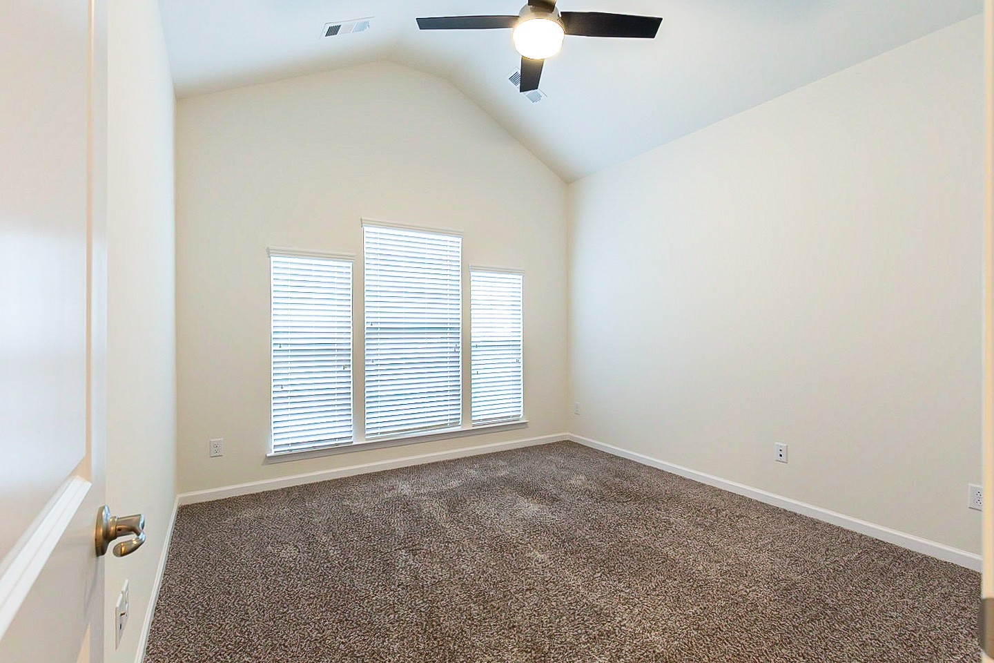 2822 Winterberry Drive Columbia TN 38401