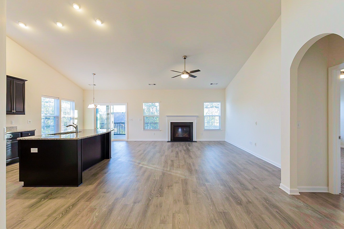 2822 Winterberry Drive Columbia TN 38401