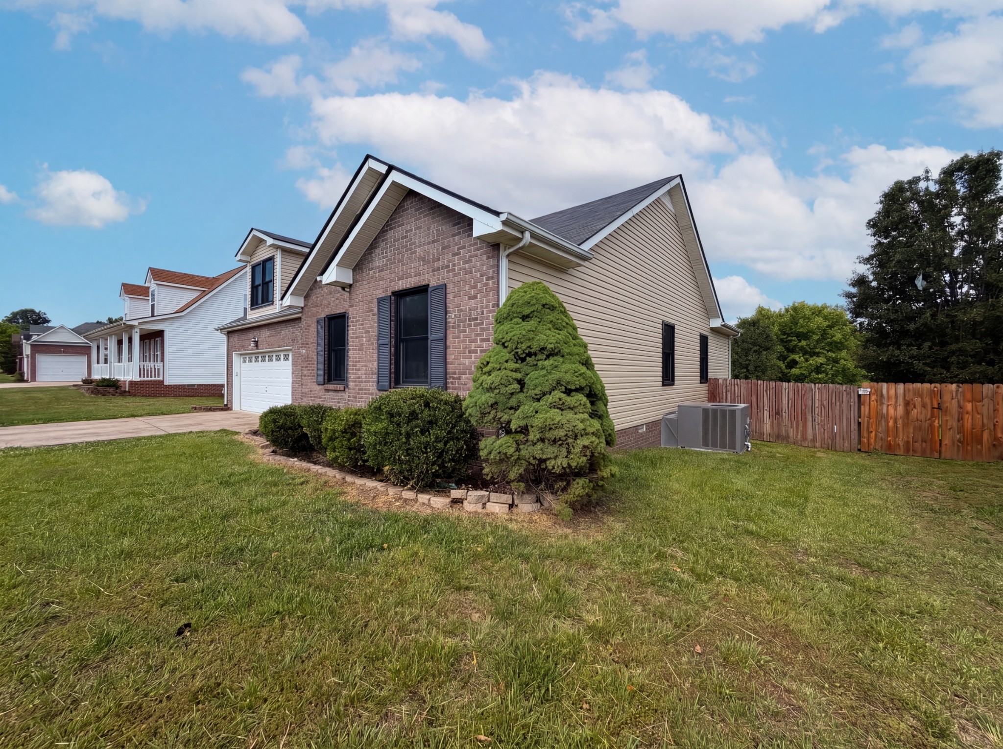 1688 Cedar Springs Circle Clarksville TN 37042